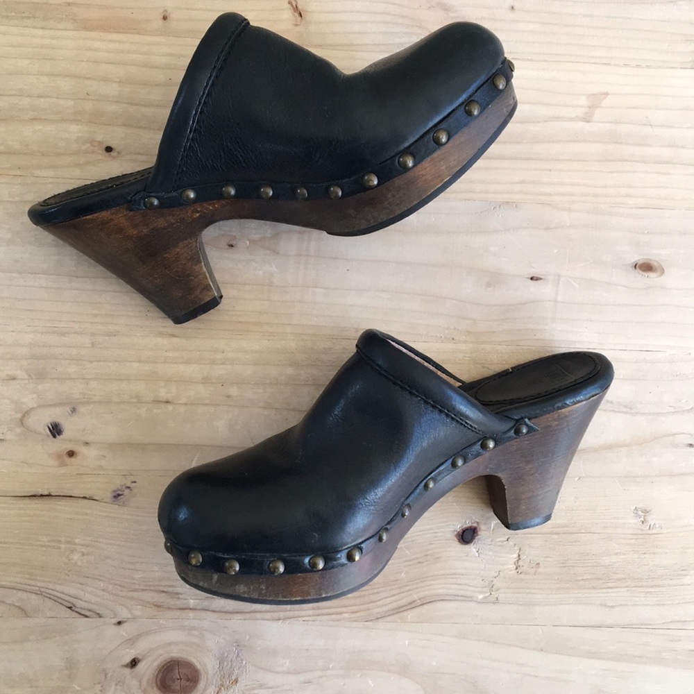 Frye Audra Heel Mule Clogs